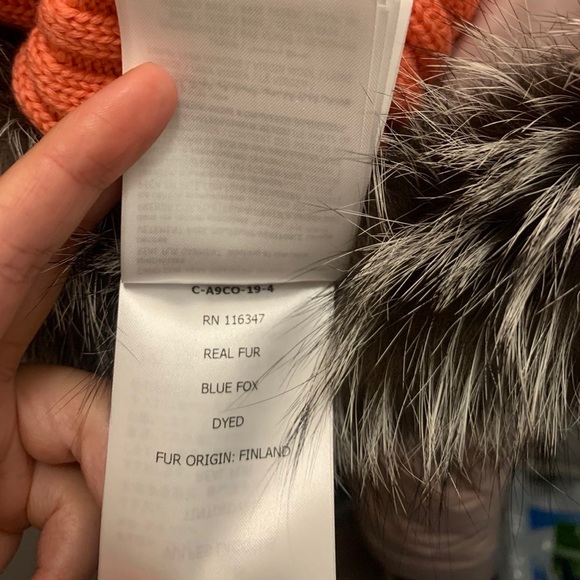 Moncler bunny hat - Picture 2 of 4